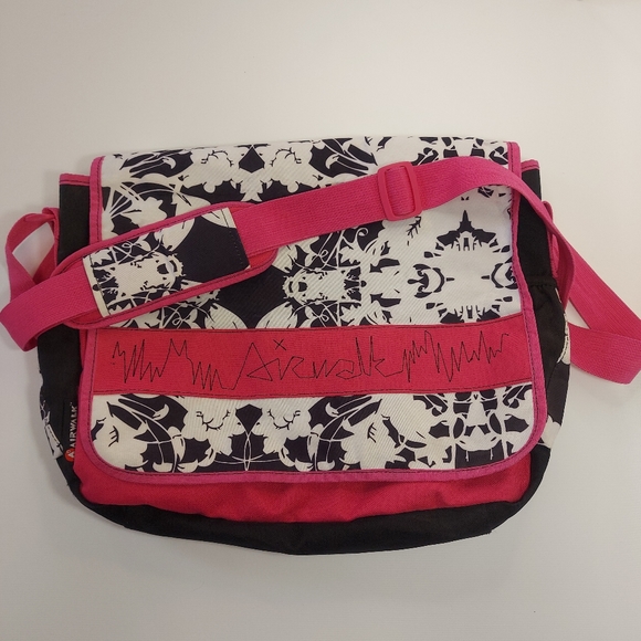 Airwalk Pink, Black and White Messenger Crossbody Book Bag - Picture 2 of 10
